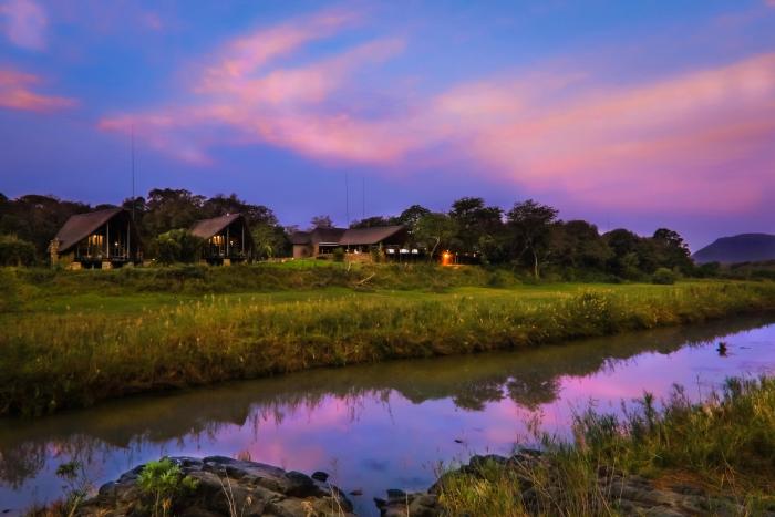 Cedarberg Travel | Amakhosi Safari Lodge