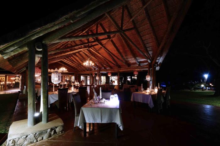 Cedarberg Travel | Amakhosi Safari Lodge