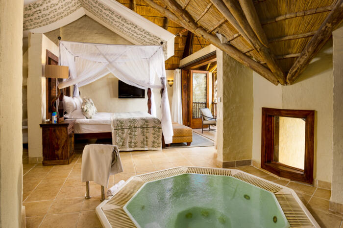 Cedarberg Travel | David Livingstone Safari Lodge