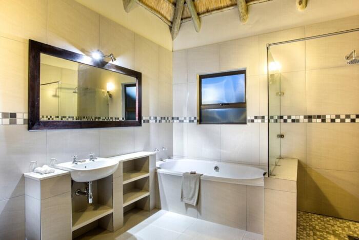 Cedarberg Travel | Montusi Mountain Lodge