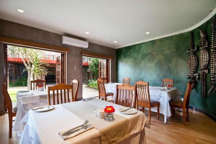 Cedarberg Travel | Singa Town Lodge