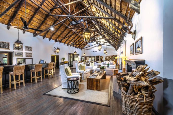 Cedarberg Travel | Mushara Lodge & Villas