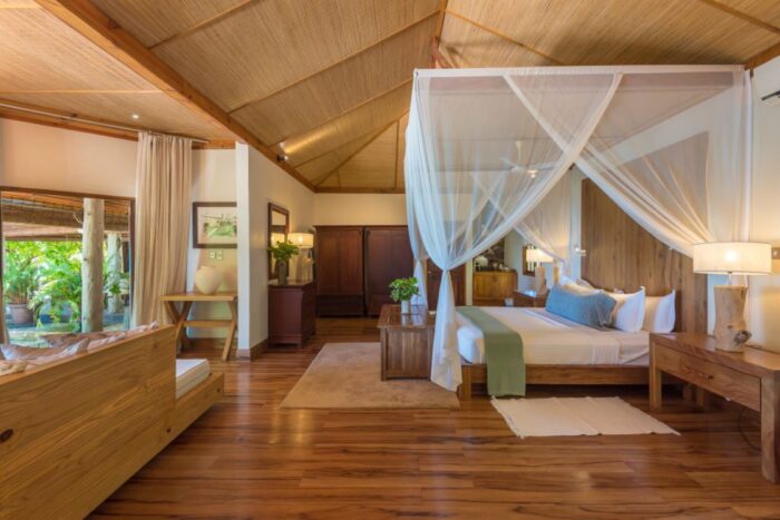 Cedarberg Travel | Denis Island Lodge