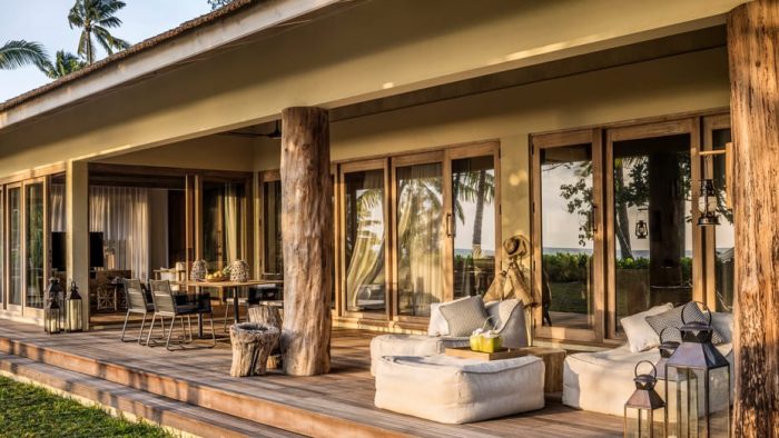 Cedarberg Travel | Four Seasons Desroches Island Resort
