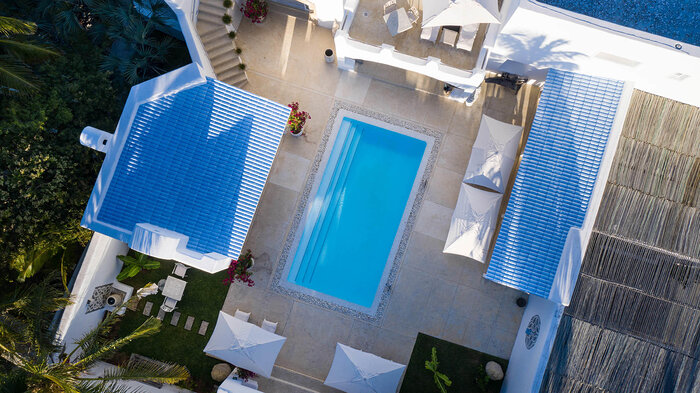 Cedarberg Travel | Santorini Mozambique