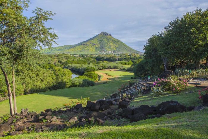 Cedarberg Travel | Maradiva Villas Resort & Spa