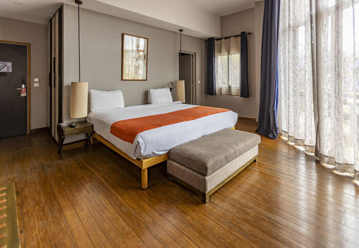 Cedarberg Travel | Le Louvre Hotel & Spa