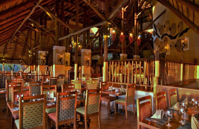 Cedarberg Travel | Victoria Falls Safari Lodge