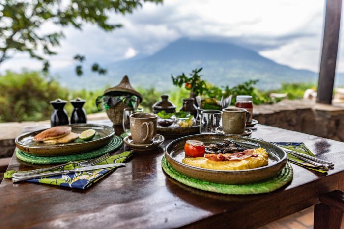 Cedarberg Travel | Virunga Lodge