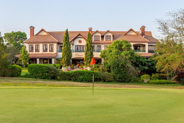 Cedarberg Travel | Oliver's Hotel & Restaurant