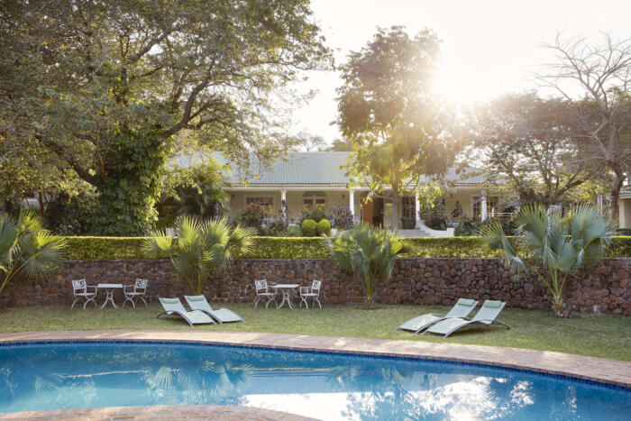 Cedarberg Travel | Batonka Guest Lodge, Victoria Falls