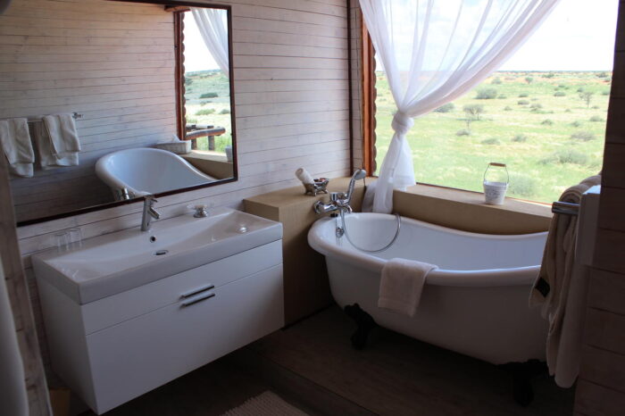 Cedarberg Travel | Bagatelle Kalahari Game Ranch