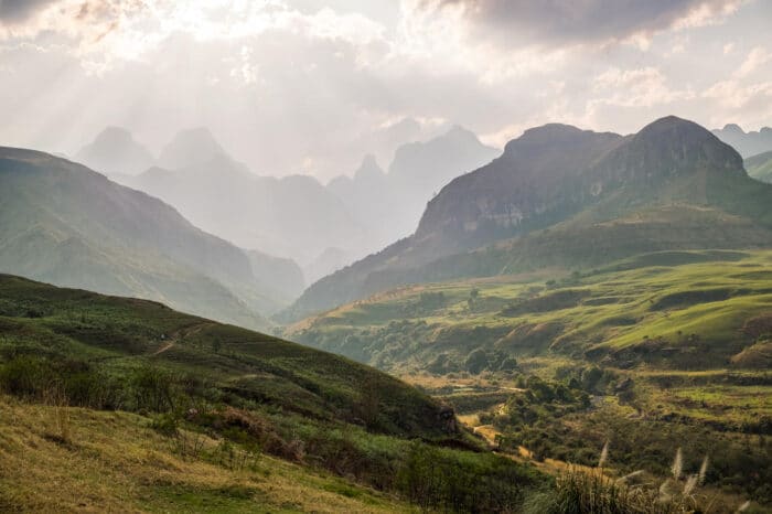 Cedarberg Travel | Cathedral Peak Hotel