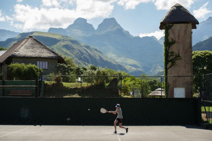 Cedarberg Travel | Cathedral Peak Hotel