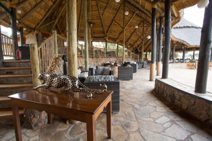 Cedarberg Travel | Ruaha River Lodge