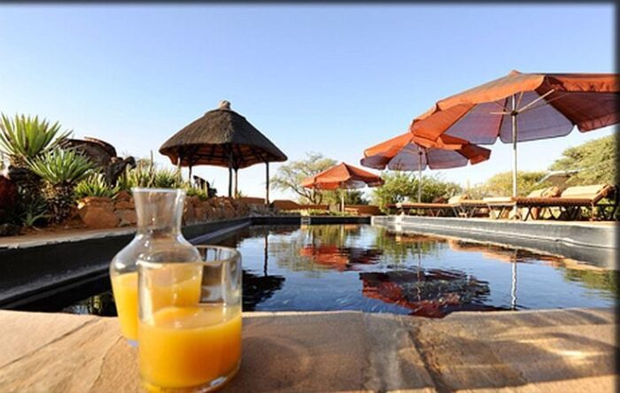 Cedarberg Travel | Eningu Clayhouse Lodge