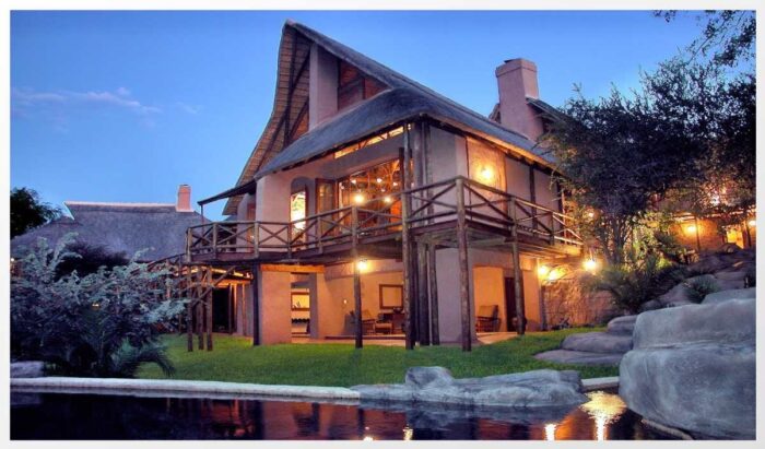 Cedarberg Travel | Lukimbi Safari Lodge