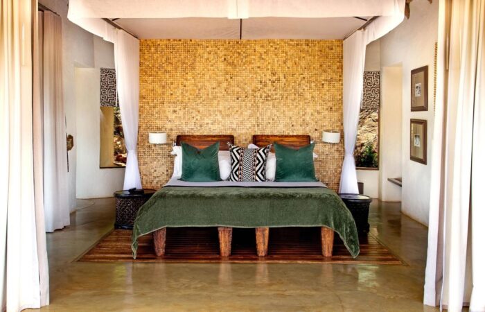 Cedarberg Travel | Madikwe Hills Private Game Lodge