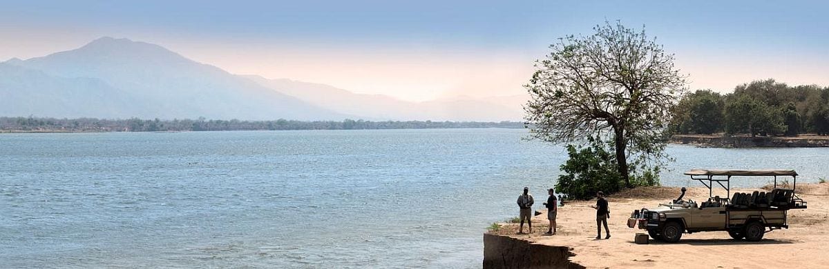Nyamatsui Camp panorama of the river