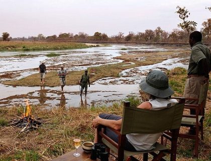 North-Luangwa-Mwaleshi-Camp-walking-back