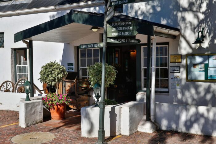 Cedarberg Travel | The Farmhouse Hotel