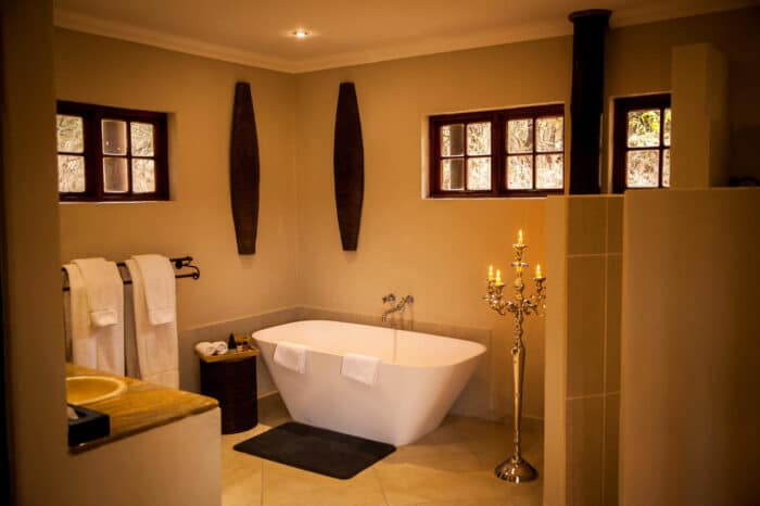 Cedarberg Travel | Amakhosi Safari Lodge