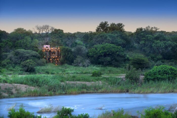 Cedarberg Travel | Lion Sands Narina Lodge