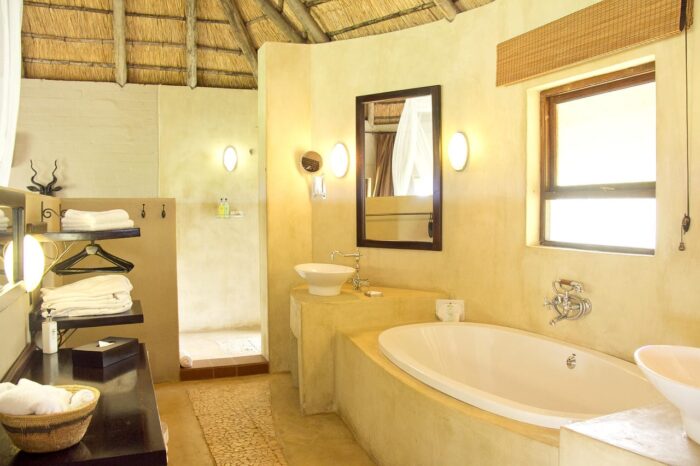 Cedarberg Travel | Ngoma Safari Lodge