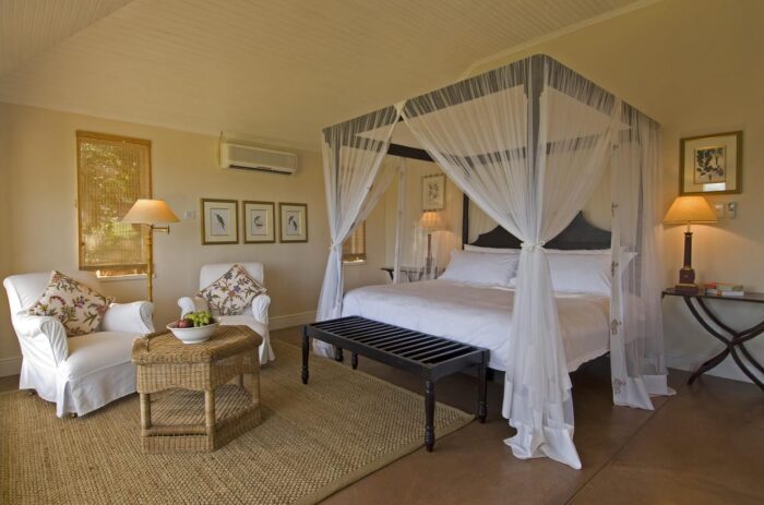 Cedarberg Travel | Chichele Presidential Lodge