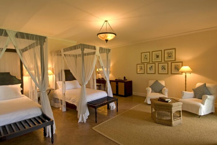 Cedarberg Travel | Chichele Presidential Lodge