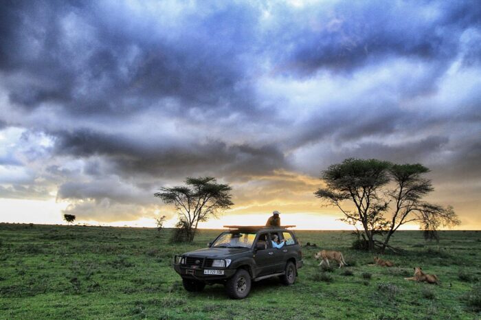 Cedarberg Travel | Alex Walker's Serian - Serengeti Mobile Camp