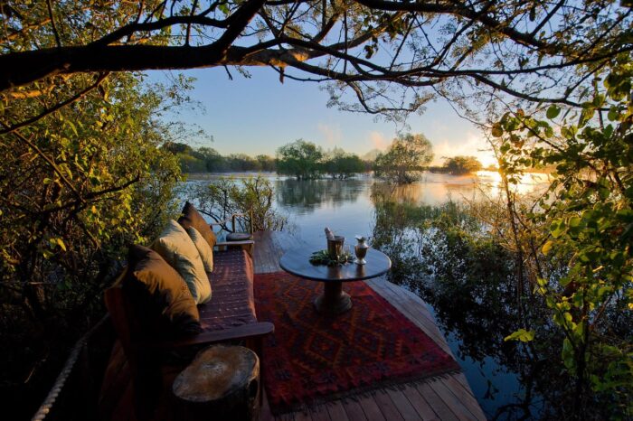 Cedarberg Travel | Sindabezi Island Lodge