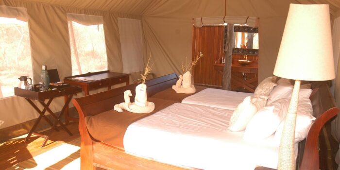 Cedarberg Travel | Somalisa Acacia Camp