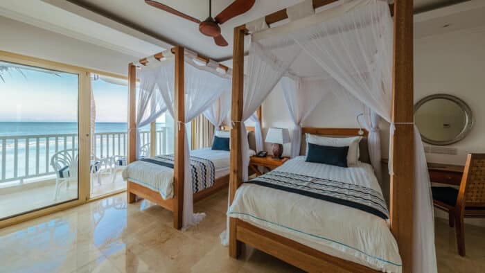 Cedarberg Travel | Hemingways Watamu