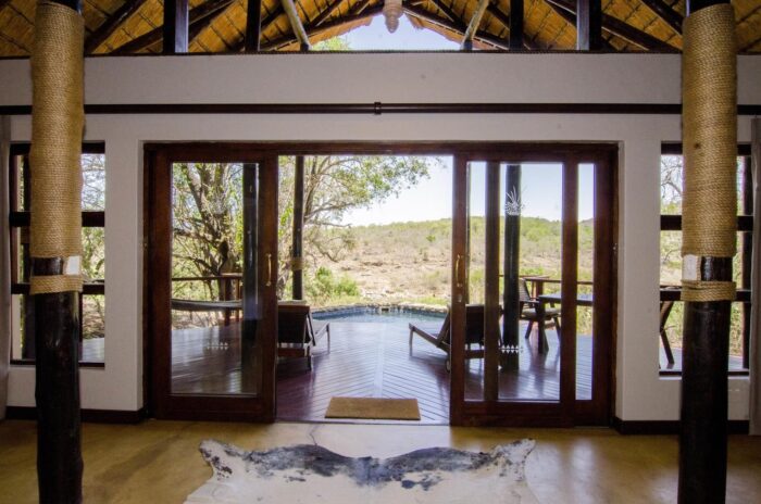 Cedarberg Travel | Amakhosi Safari Lodge