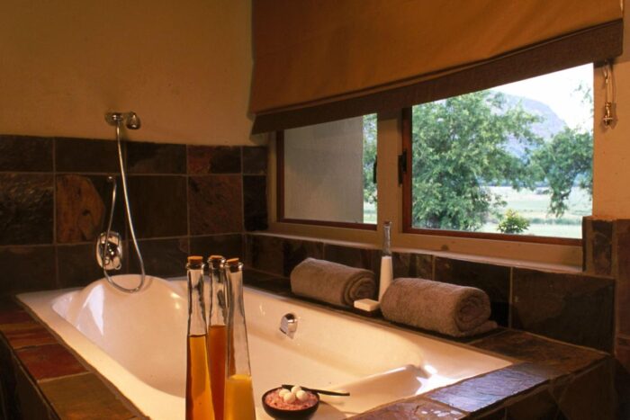 Cedarberg Travel | Entabeni Hanglip Mountain Lodge