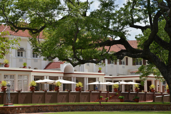 Cedarberg Travel | Victoria Falls Hotel