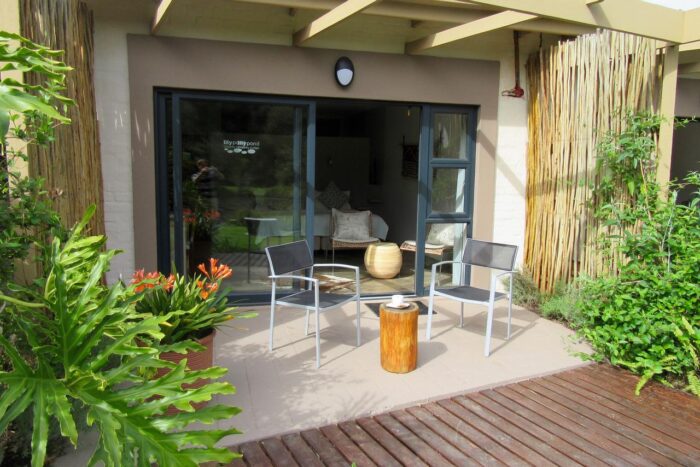 Cedarberg Travel | Lily Pond Country Lodge