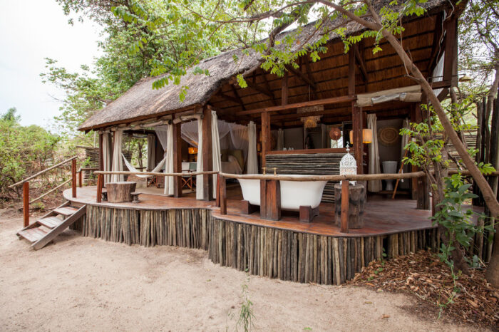 Cedarberg Travel | Sindabezi Island Lodge