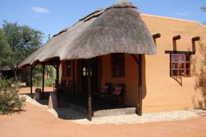 Cedarberg Travel | Eningu Clayhouse Lodge