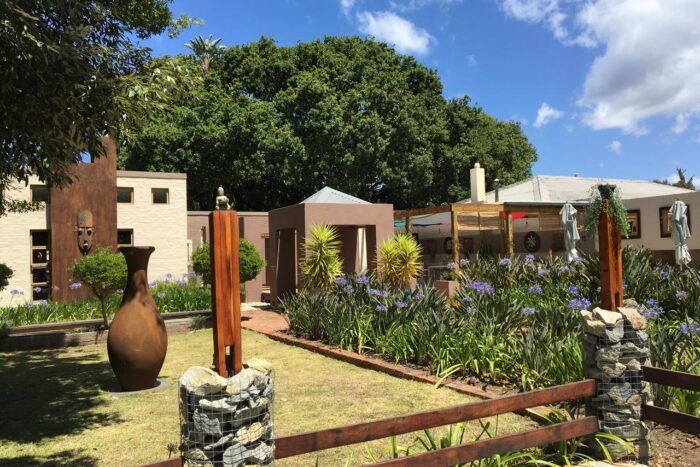 Cedarberg Travel | Lily Pond Country Lodge