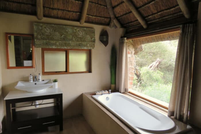 Cedarberg Travel | Amakhala Woodbury Lodge