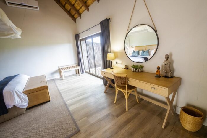 Cedarberg Travel | Elephant Plains Game Lodge