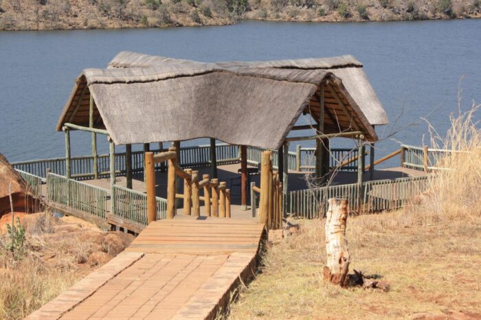 Cedarberg Travel | Entabeni Lakeside Lodge