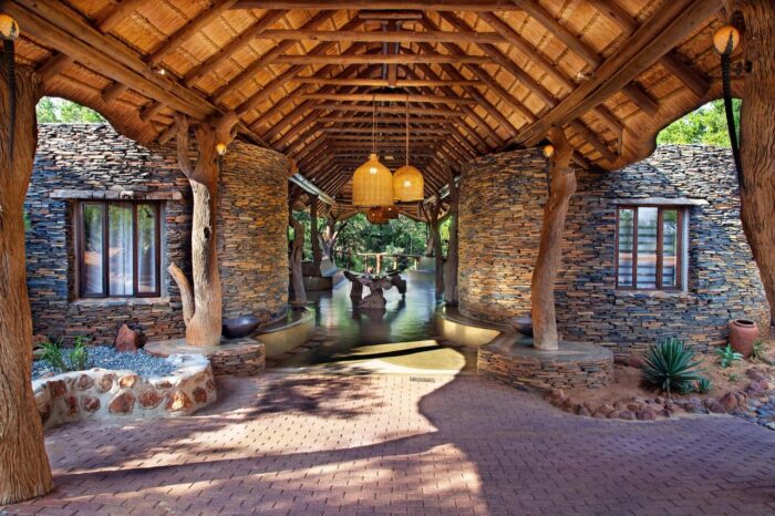 Cedarberg Travel | Madikwe Hills Private Game Lodge