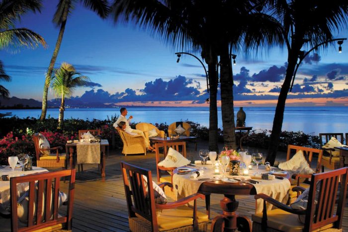 Cedarberg Travel | Victoria Beachcomber Resort & Spa