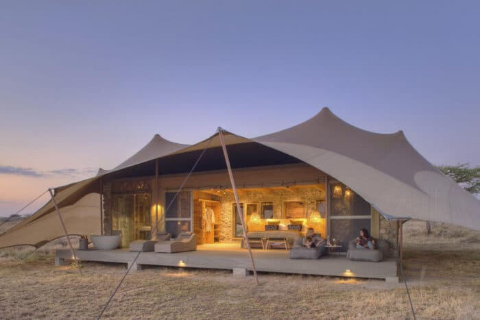 Cedarberg Travel | Namiri Plains Camp