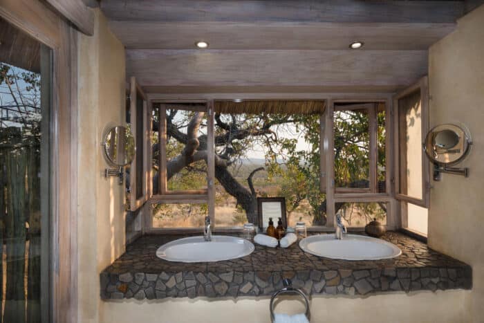 Cedarberg Travel | Ongava Lodge