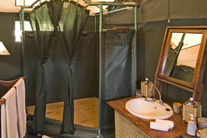 Cedarberg Travel | Porini Rhino Camp