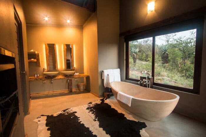 Cedarberg Travel | Rhino Ridge Safari Lodge